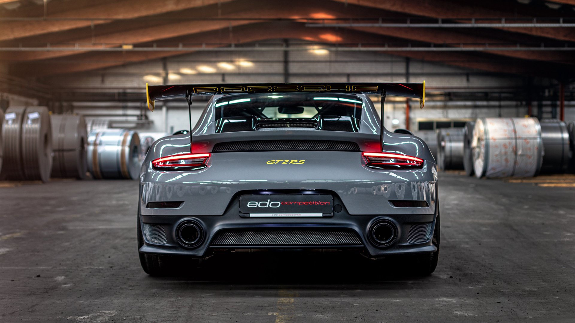 “中国足球产业链整合升级,迎来新发展机遇”,中国足球产业的现状分析